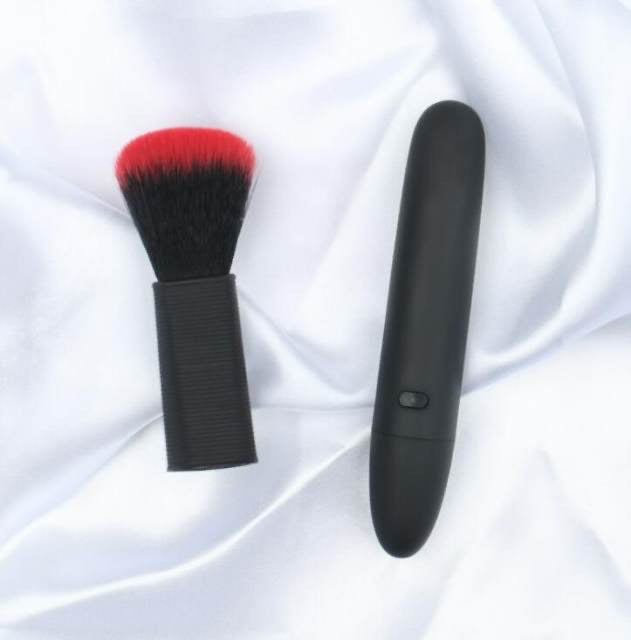 Pleasure Brush